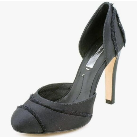 BCBG Max Azria Amaris Satin Pumps 9 NWT - Picture 1 of 4